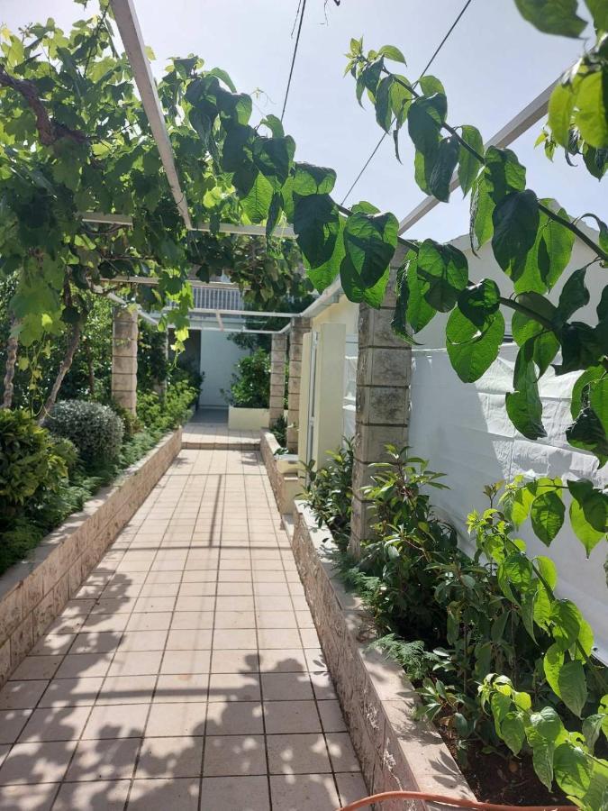 Apartman Lucija Корчула Экстерьер фото